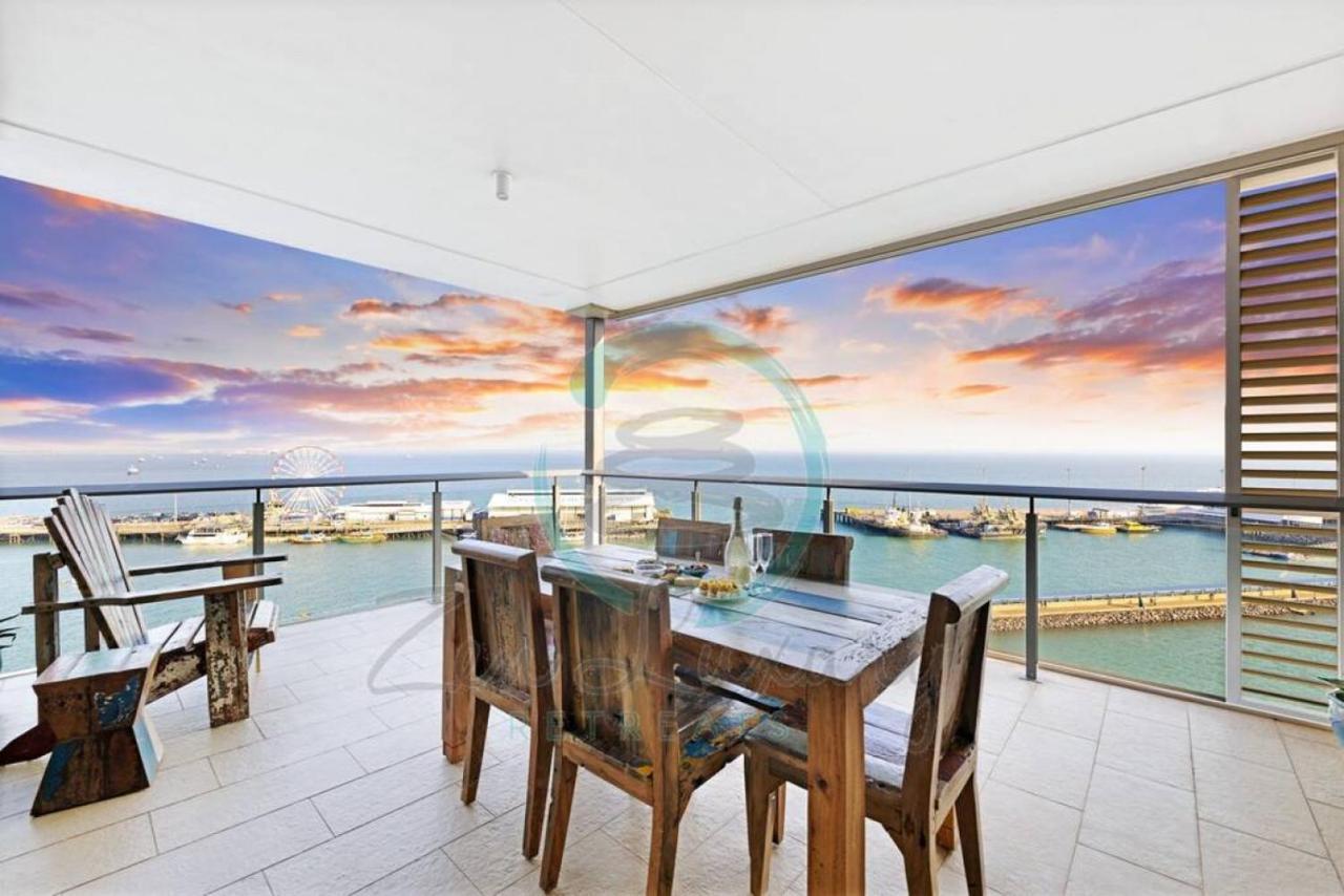 Zen Point Penthouse 3-br Executive W/front Retreat * Darwin